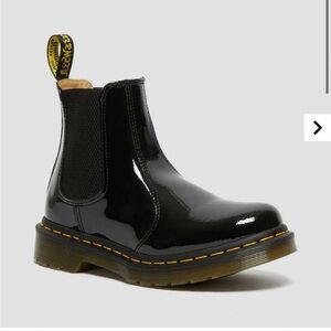 Dr. Martens WOMEN'S PATENT LEATHER CHELSEA BOOTS in black 5